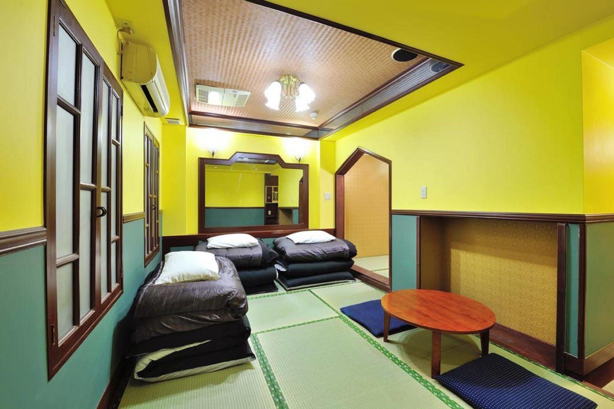 Khaosan World Asakusa Ryokan Токіо Екстер'єр фото